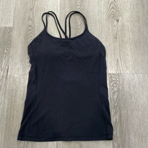 Lulemon top